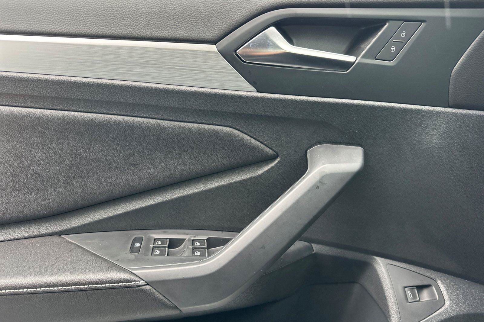 New 2026 Volkswagen Jetta S FWD image 10