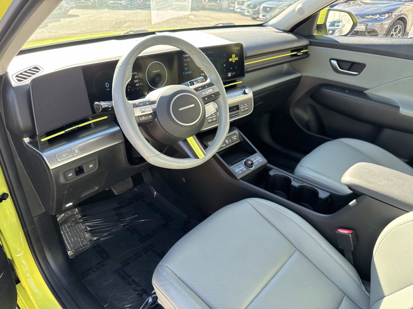 Used 2024 Hyundai Kona Limited image 14