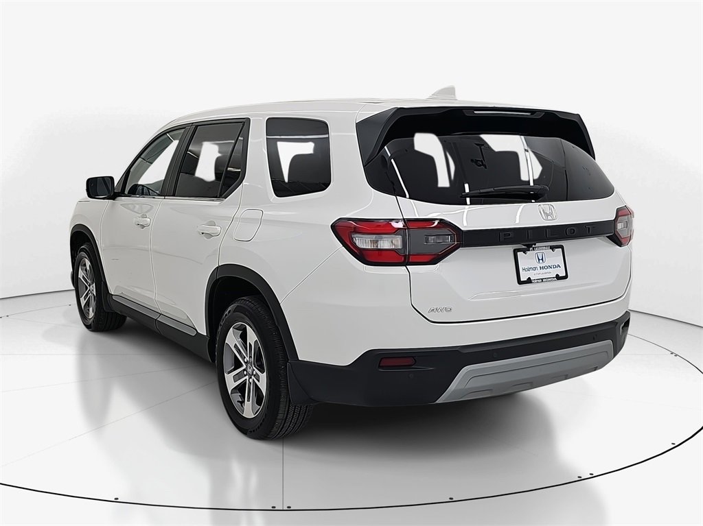 Certified 2024 Honda Pilot EX-L image 8