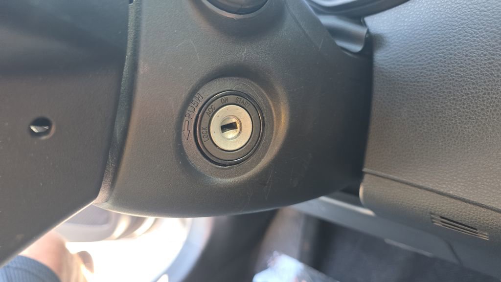 Used 2024 Toyota Corolla LE image 23