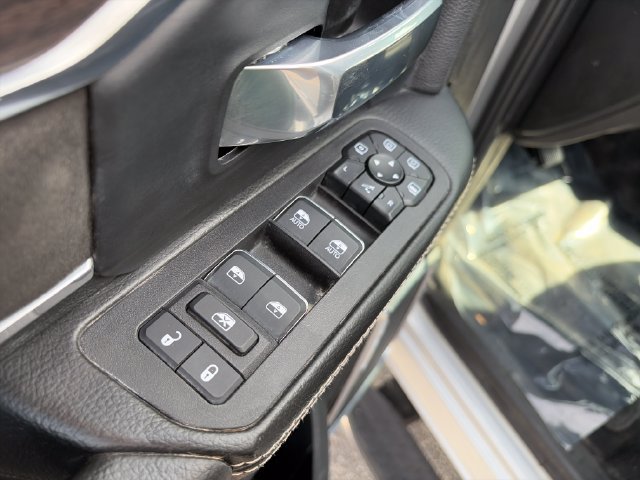 Certified 2026 RAM 2500 Laramie AWD/4WD image 12