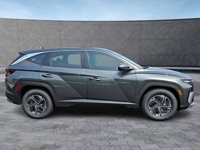New 2026 Hyundai Tucson Blue SE FWD image 8