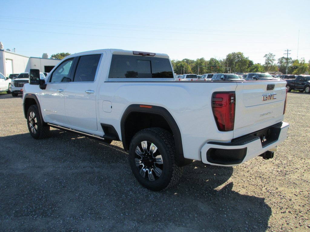 New 2026 GMC Sierra 3500 Denali w/ Denali Reserve Package image 6