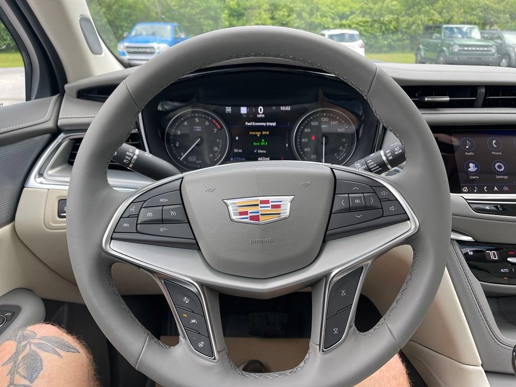 Used 2026 Cadillac XT5 Premium Luxury w/ LPO, Floor Liner Package AWD/4WD image 10