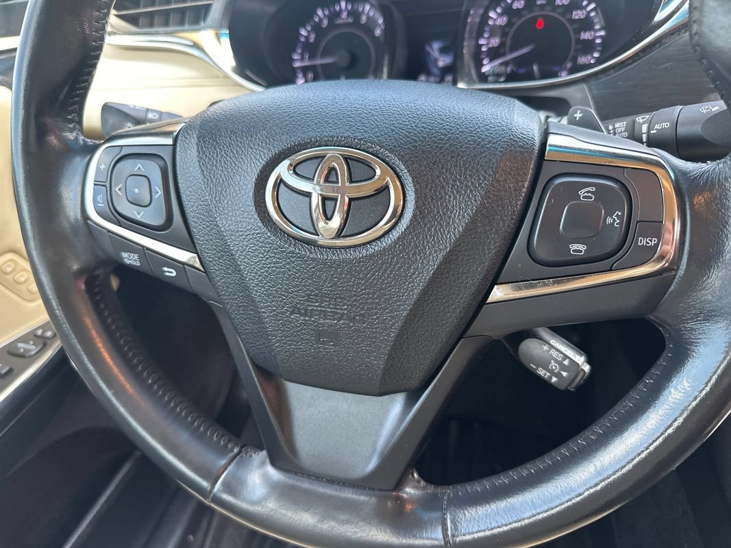 Used 2013 Toyota Avalon Limited FWD image 18