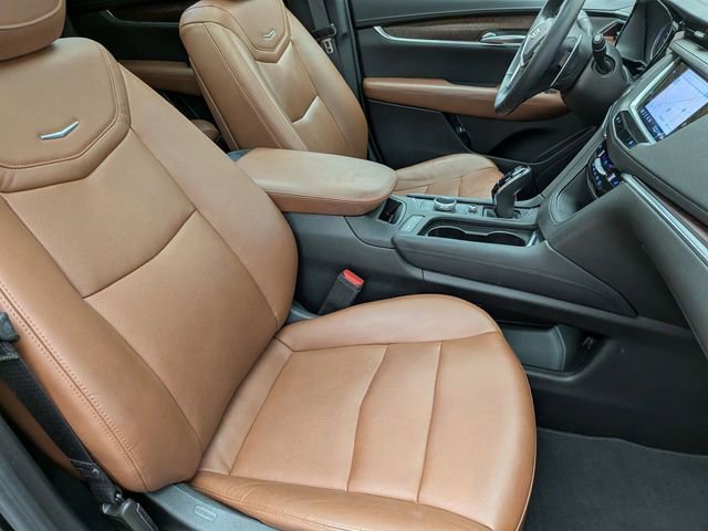 Certified 2023 Cadillac XT5 Sportv AWD/4WD image 27