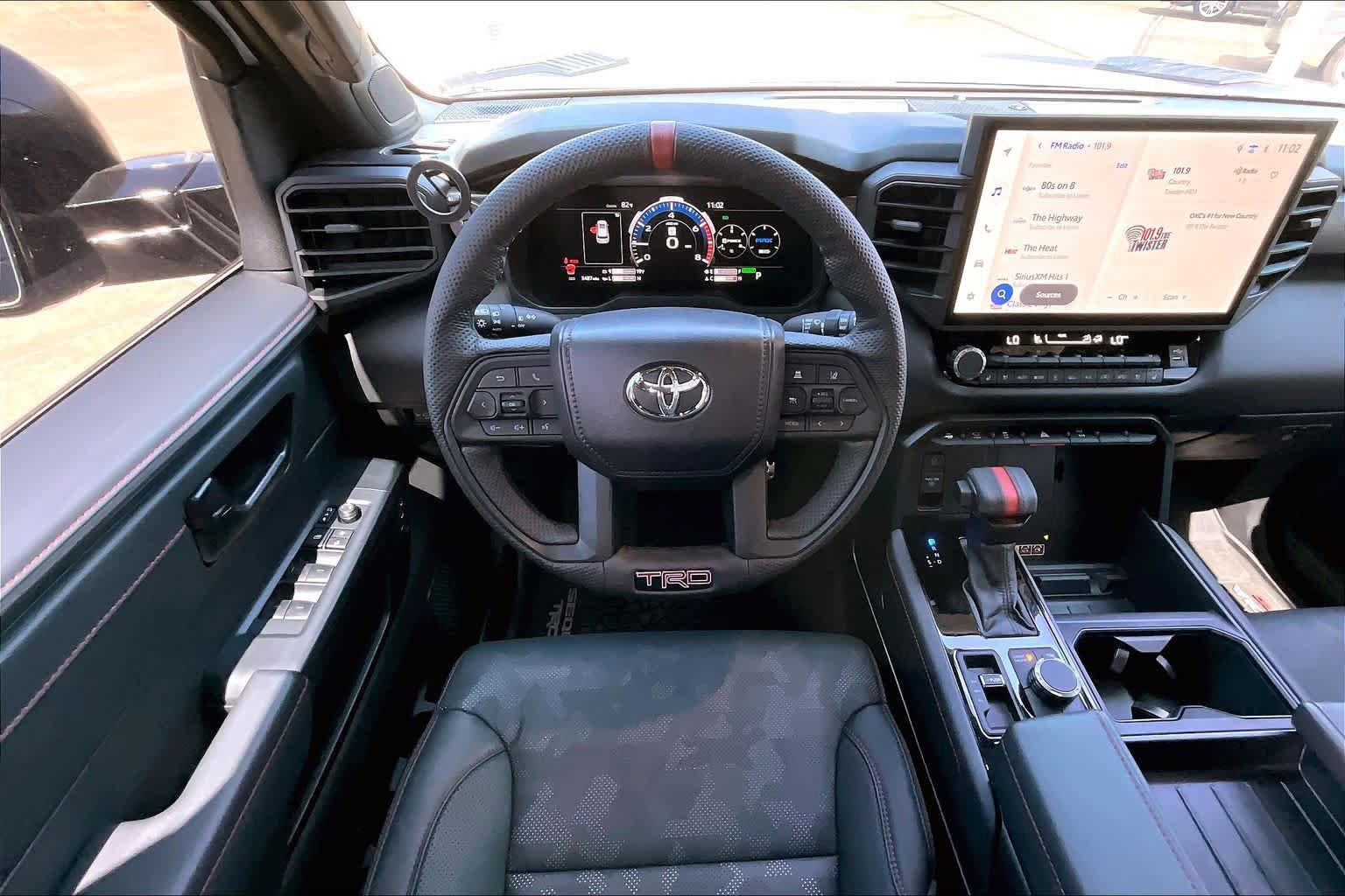 Used 2026 Toyota Sequoia TRD Pro AWD/4WD image 6