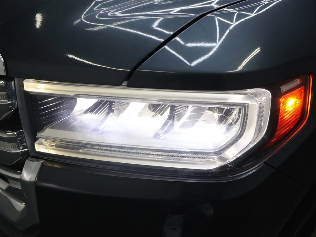 Used 2020 GMC Acadia SLE FWD image 27