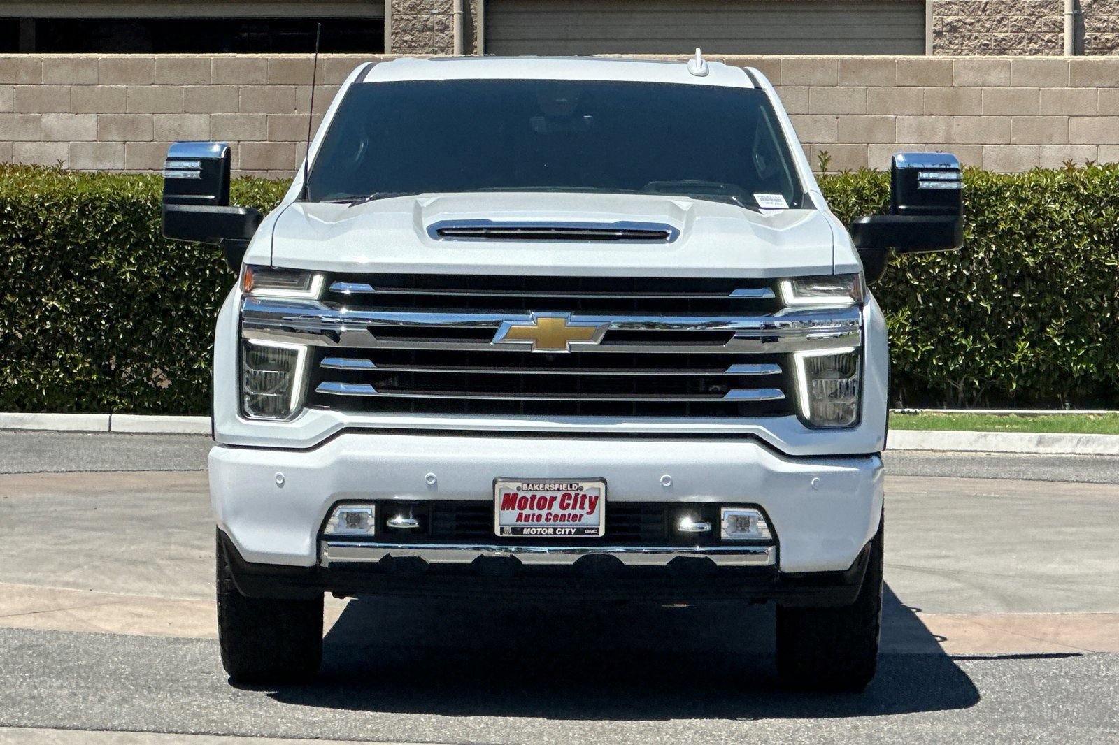 Certified 2023 Chevrolet Silverado 2500 High Country w/ Z71 Off-Road Package AWD/4WD image 9
