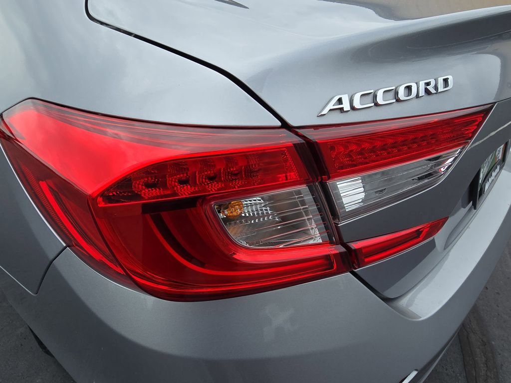 Used 2020 Honda Accord LX image 34