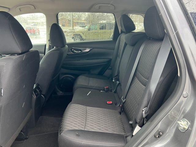 Used 2020 Nissan Rogue S image 5