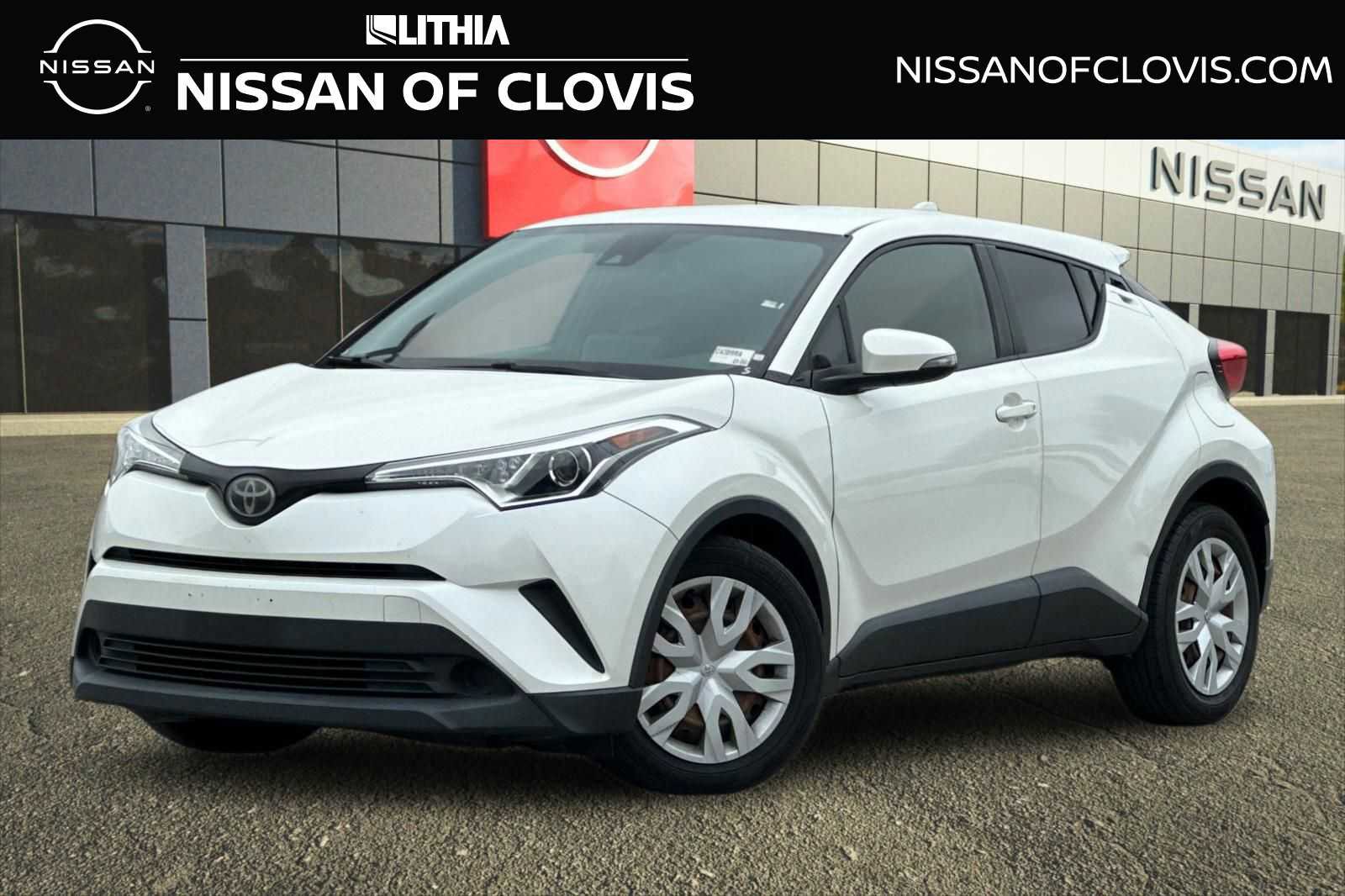 Used 2019 Toyota C-HR LE FWD image 1