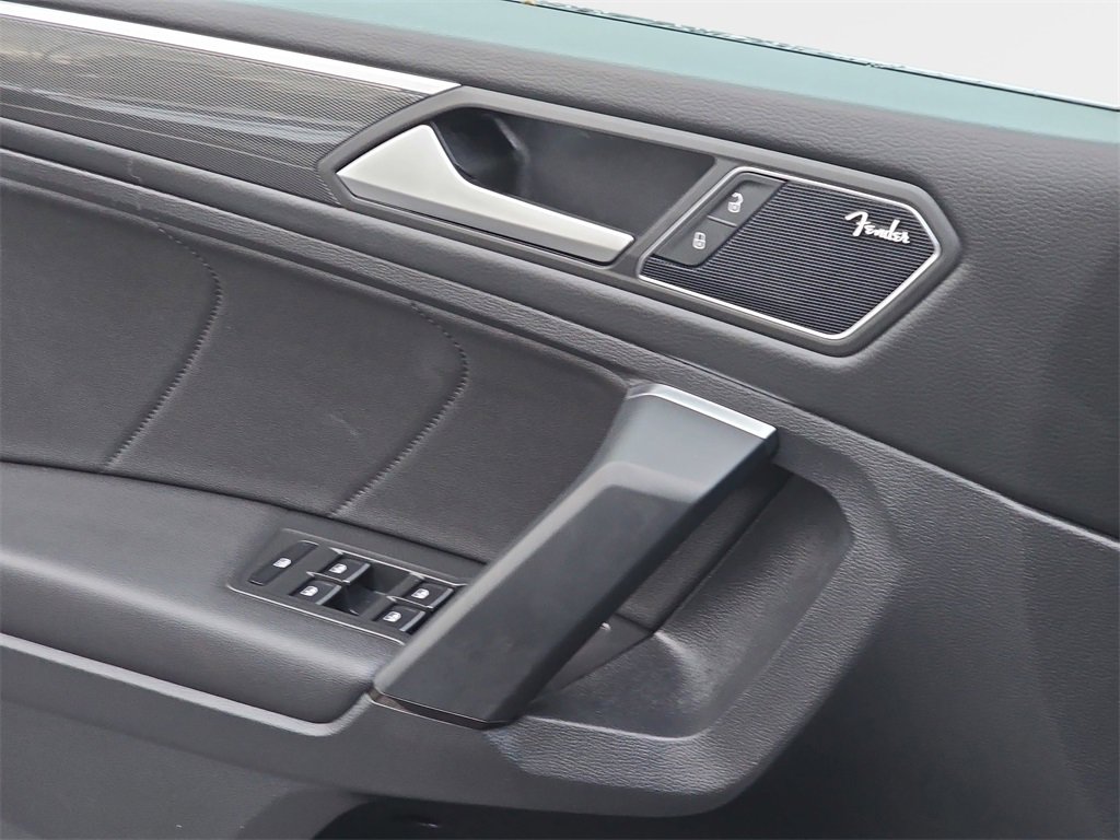 Used 2019 Volkswagen Tiguan S image 28