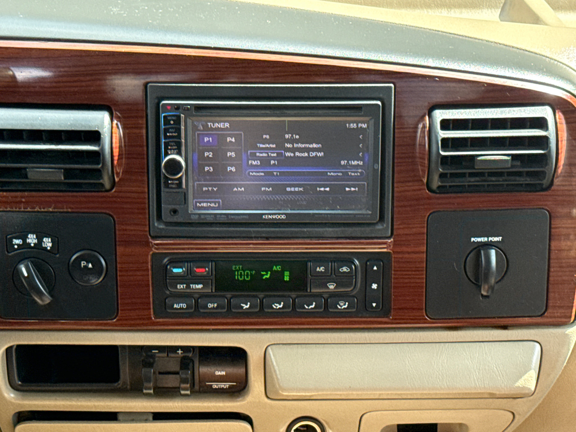 Used 2007 Ford F350 Lariat AWD/4WD image 14