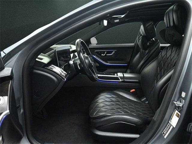 Used 2022 Mercedes-Benz S 580 4MATIC Sedan w/ 3D Technology Package image 11