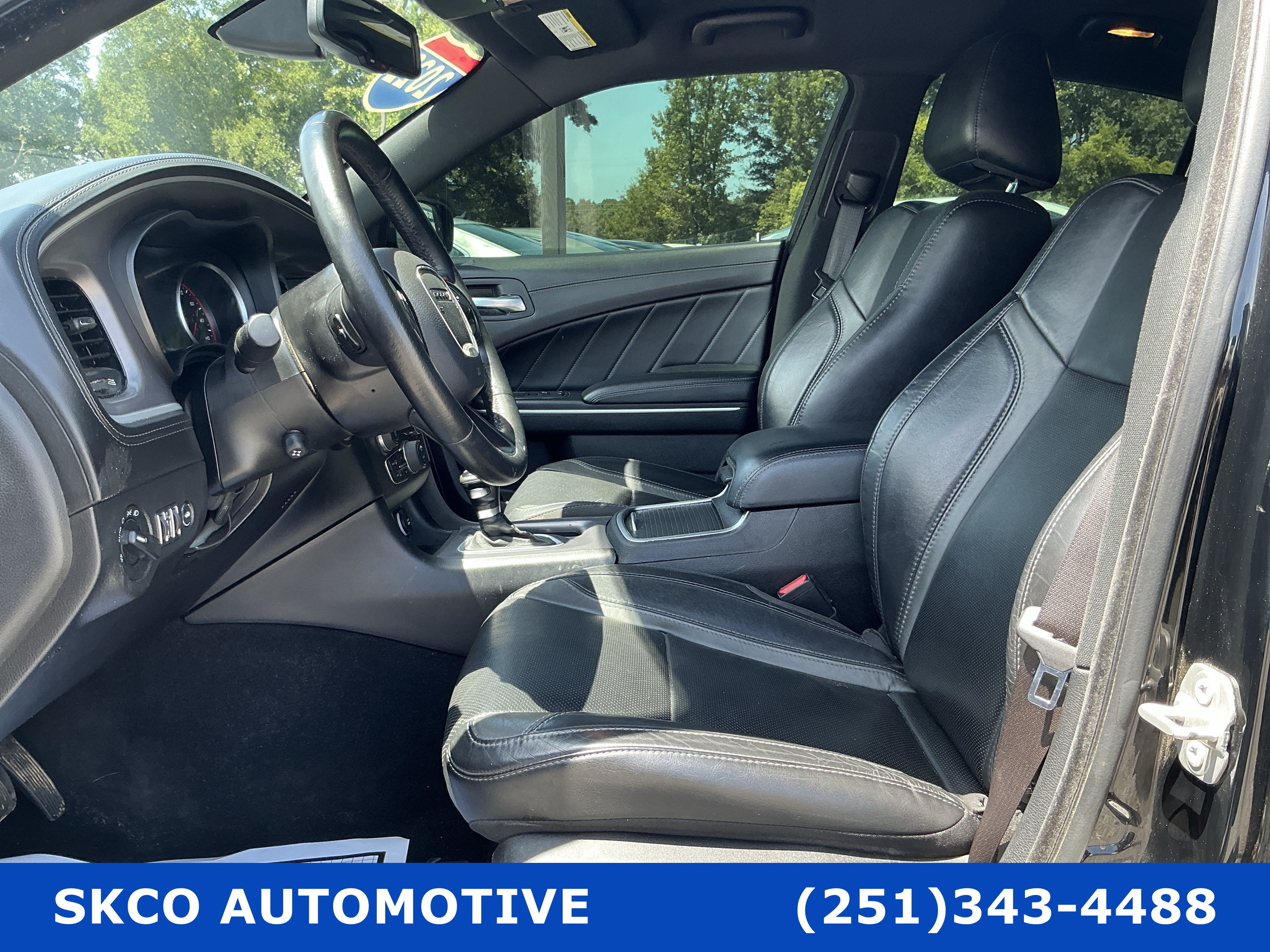 Used 2022 Dodge Charger SXT w/ Plus Group RWD image 11