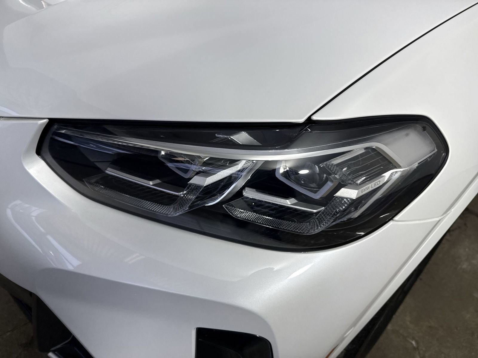 Used 2024 BMW X3 M40i image 27