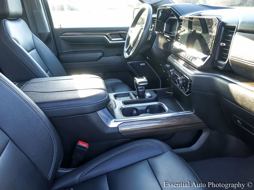 Used 2023 Chevrolet Silverado 1500 RST w/ Convenience Package II image 33