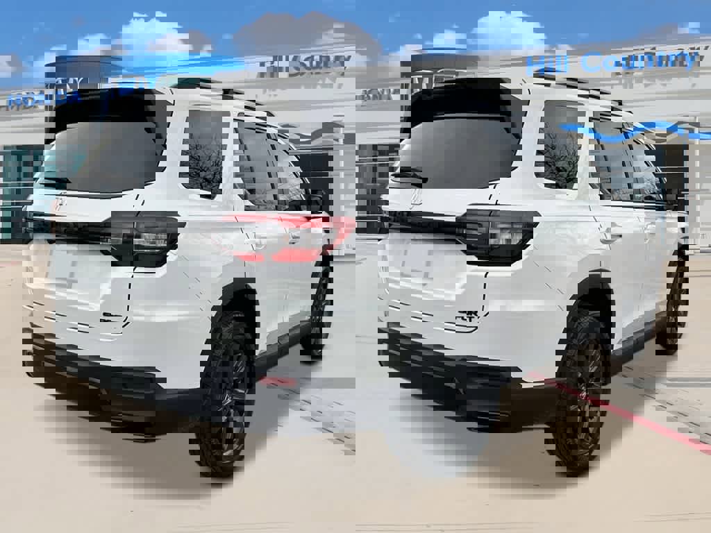 New 2026 Honda Pilot Sport image 5