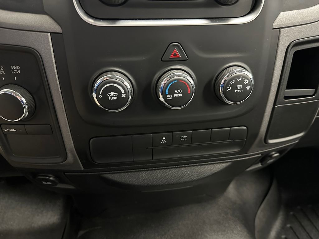 Used 2015 RAM 1500 Tradesman w/ Power & Remote Entry Group image 15