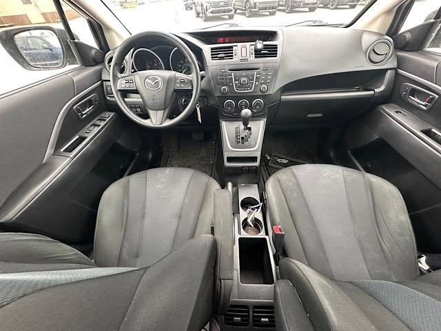 Used 2015 MAZDA MAZDA5 Sport image 23
