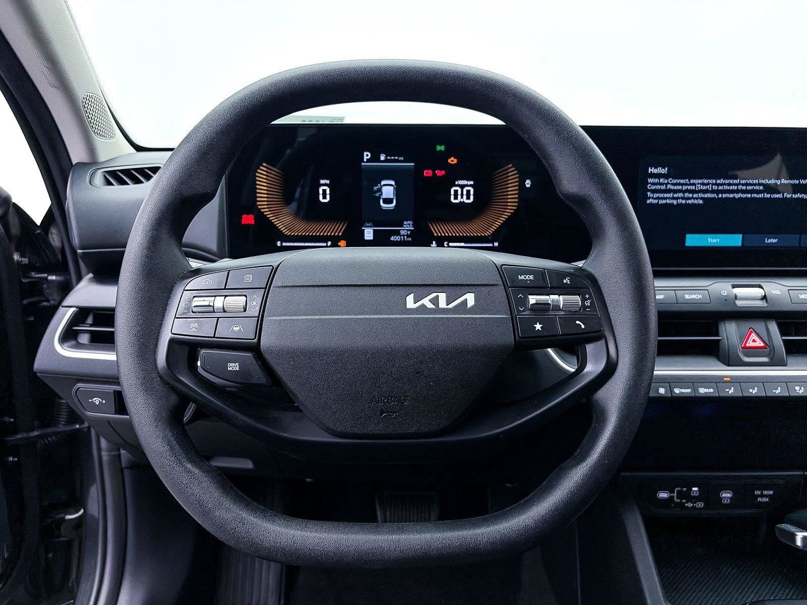 Used 2025 Kia K4 FWD image 27