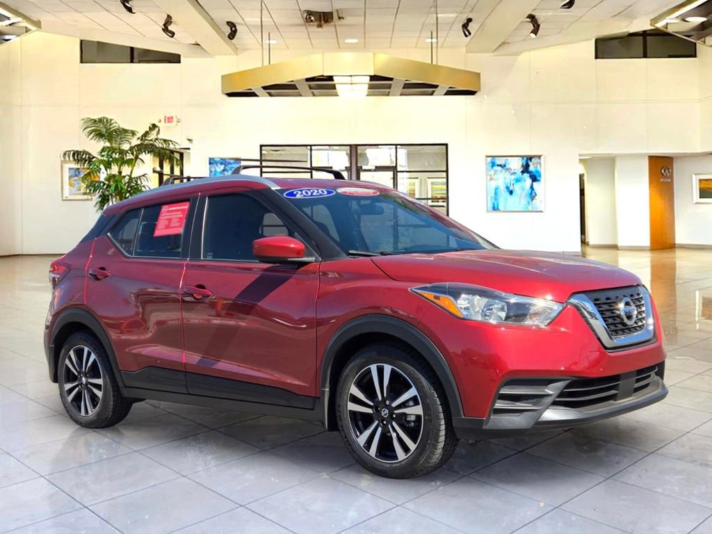 Used 2020 Nissan Kicks SV w/ Exterior Package FWD image 3