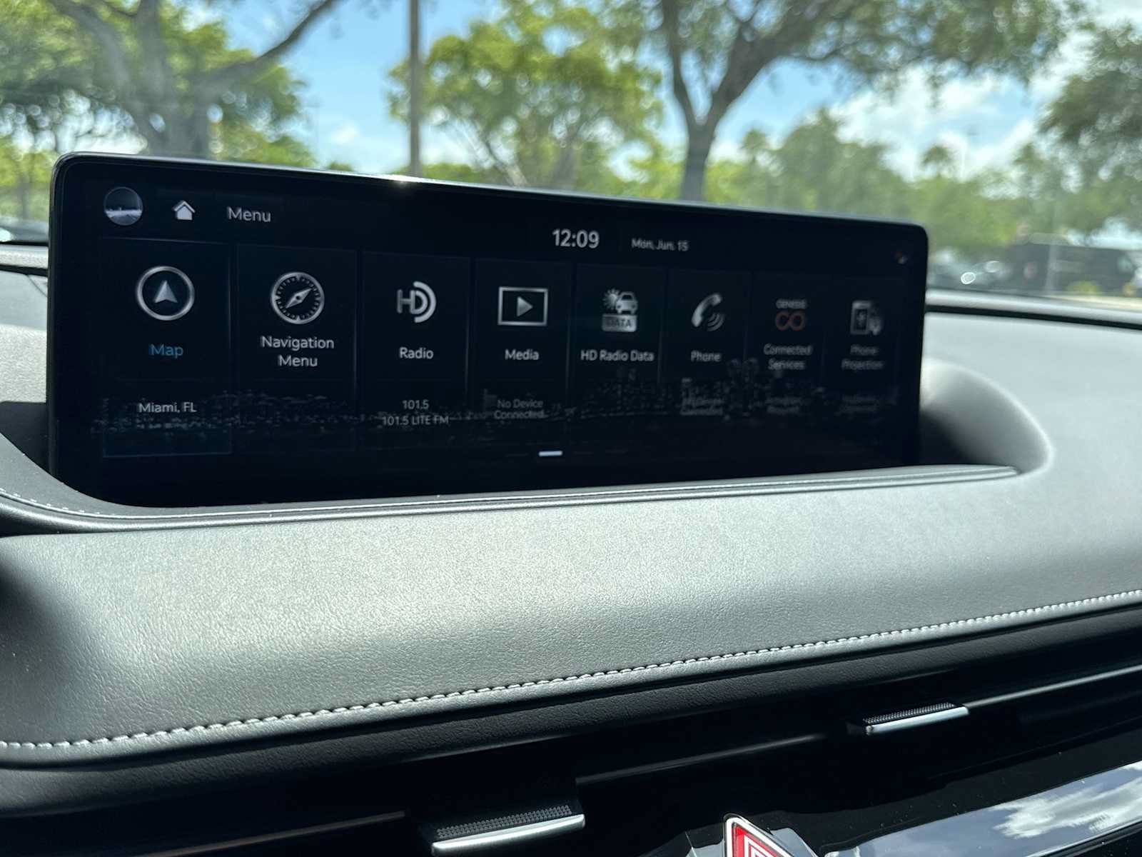 Used 2023 Genesis G80 2.5T RWD image 24