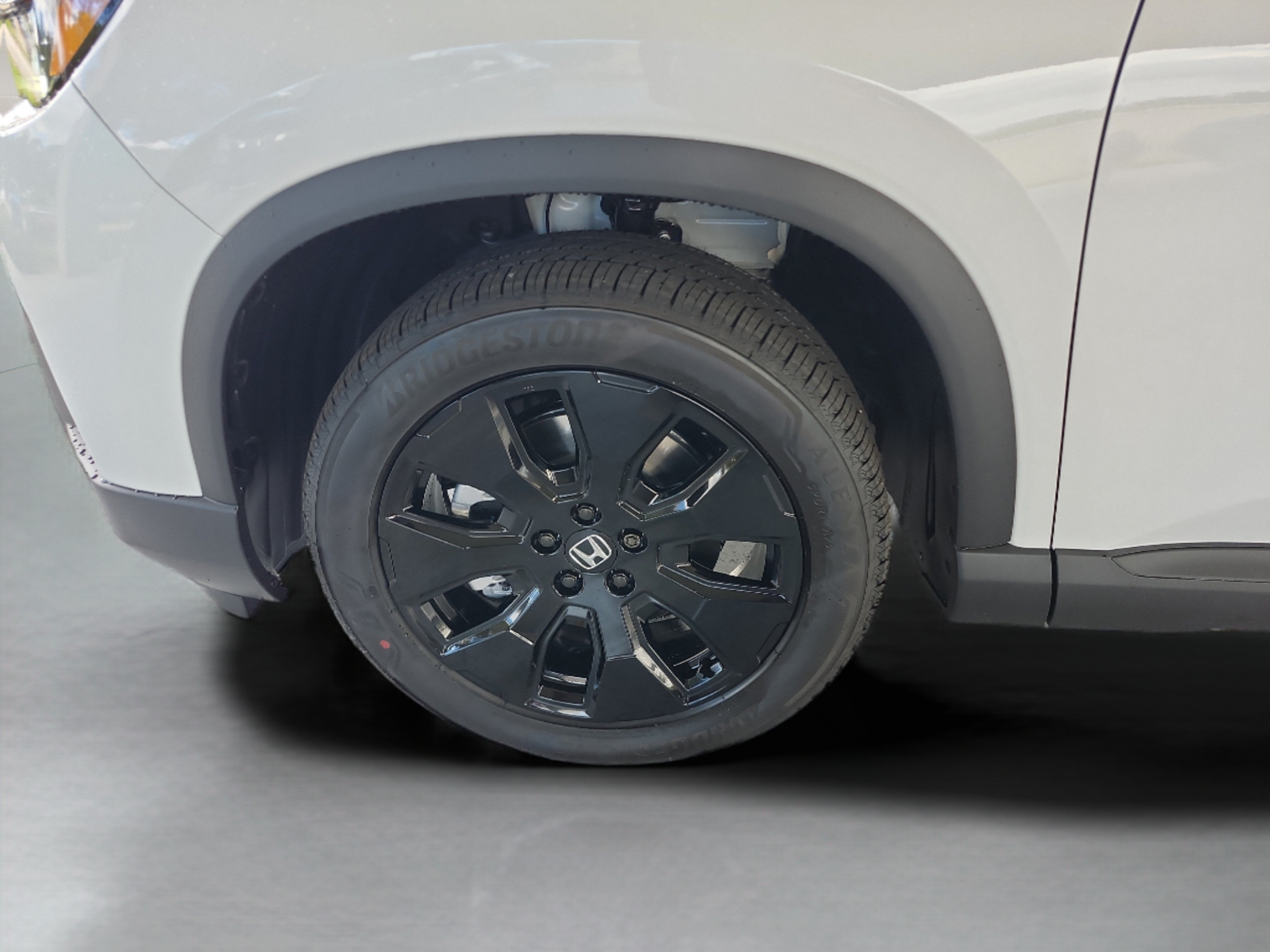 New 2026 Honda Pilot Black Edition image 30