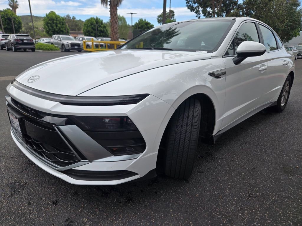 Certified 2025 Hyundai Sonata SE image 5