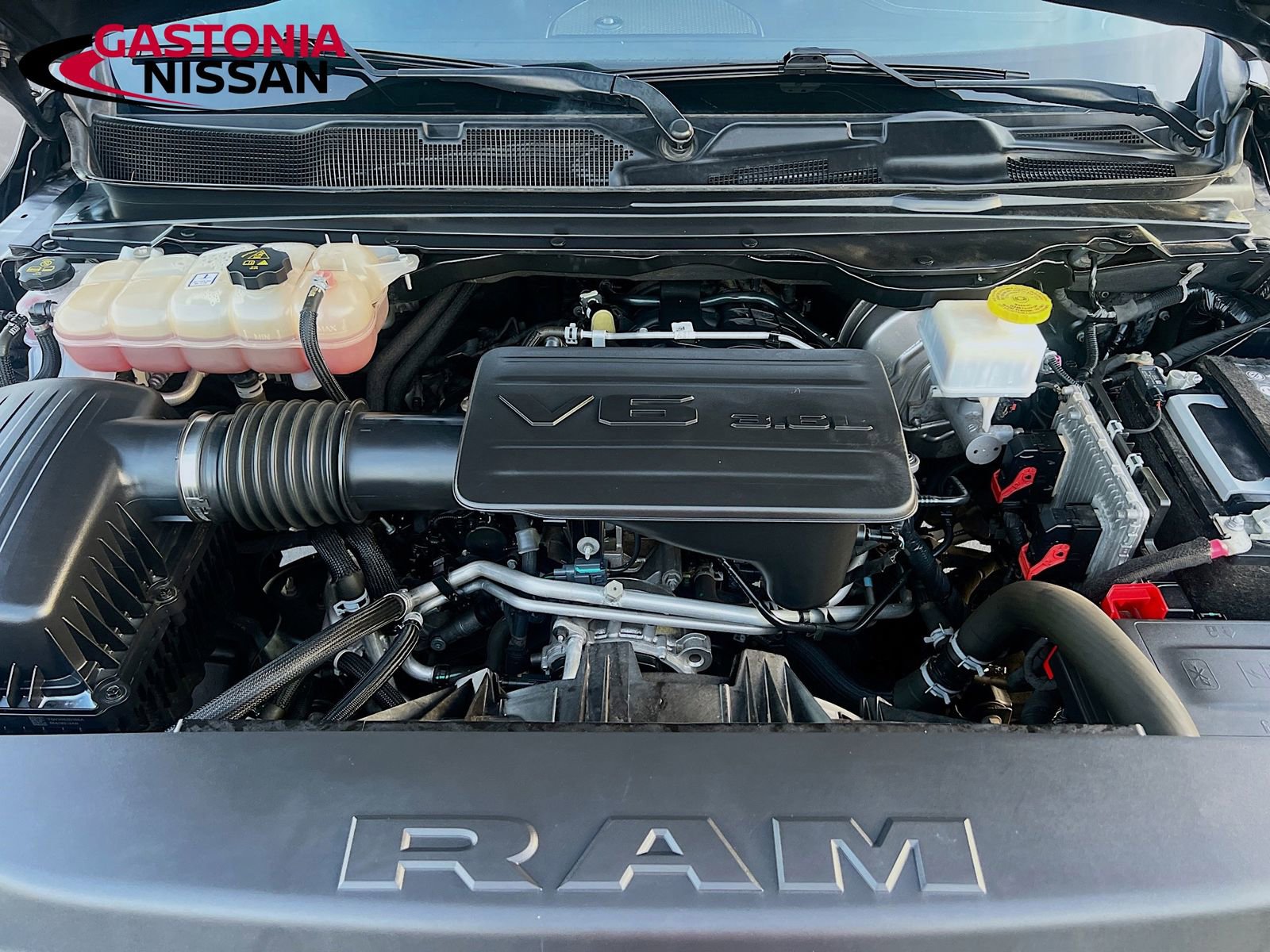 Used 2022 RAM 1500 Rebel image 37