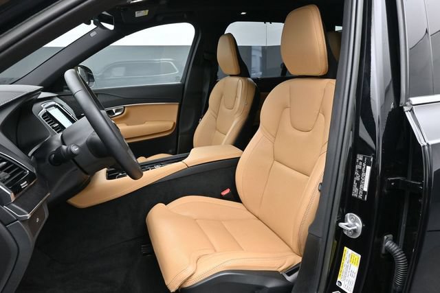 Used 2023 Volvo XC90 B6 Ultimate w/ Protection Package Premier AWD/4WD image 10