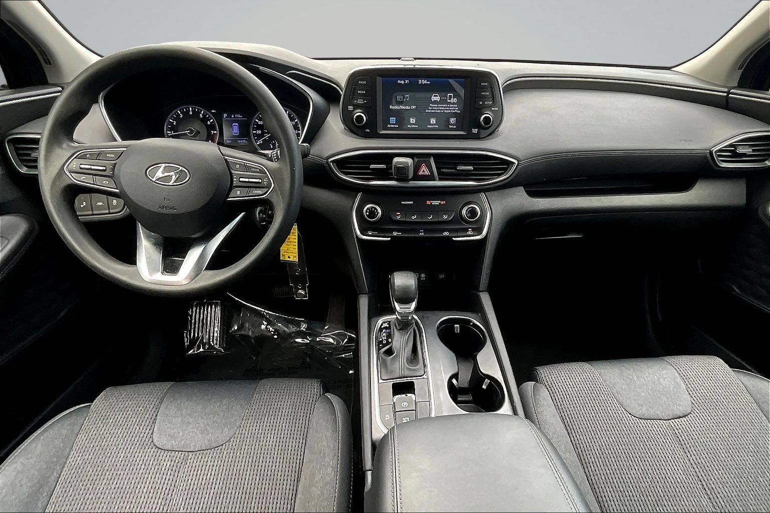 Used 2019 Hyundai Santa Fe SE FWD image 6