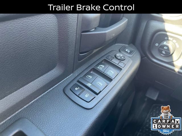 Used 2023 RAM 3500 Tradesman w/ Chrome Appearance Group AWD/4WD image 35