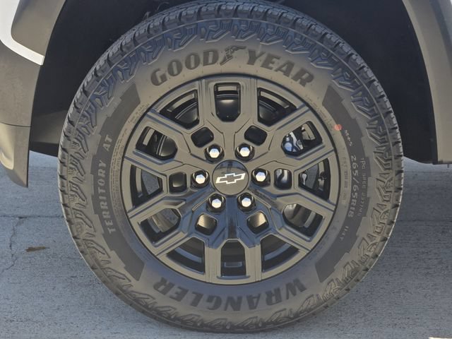 Used 2026 Chevrolet Colorado Trail Boss AWD/4WD image 8