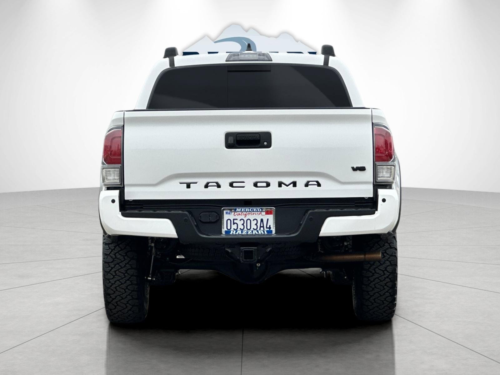 Used 2020 Toyota Tacoma TRD Off-Road image 4