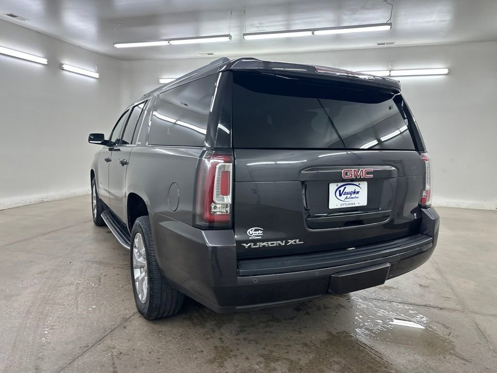 Used 2017 GMC Yukon XL SLE w/ SLE Value Package RWD image 7