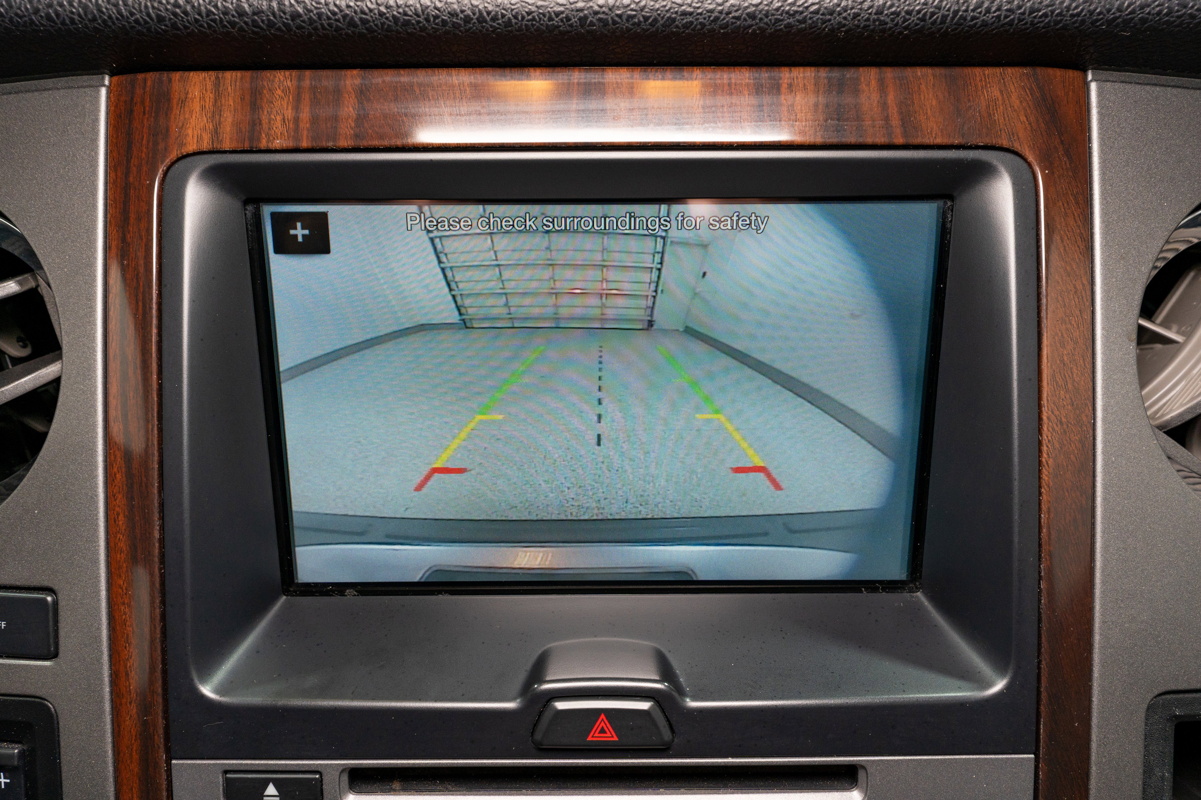 Used 2017 Ford Expedition Platinum image 24