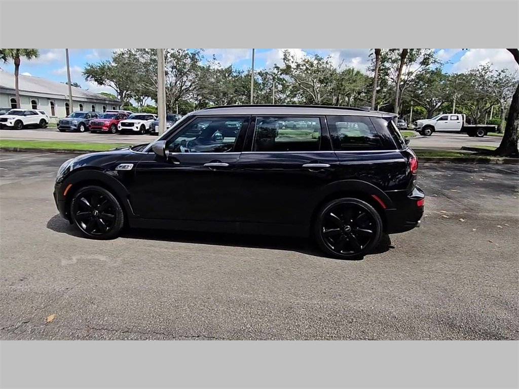 Used 2020 MINI Cooper Clubman S image 32