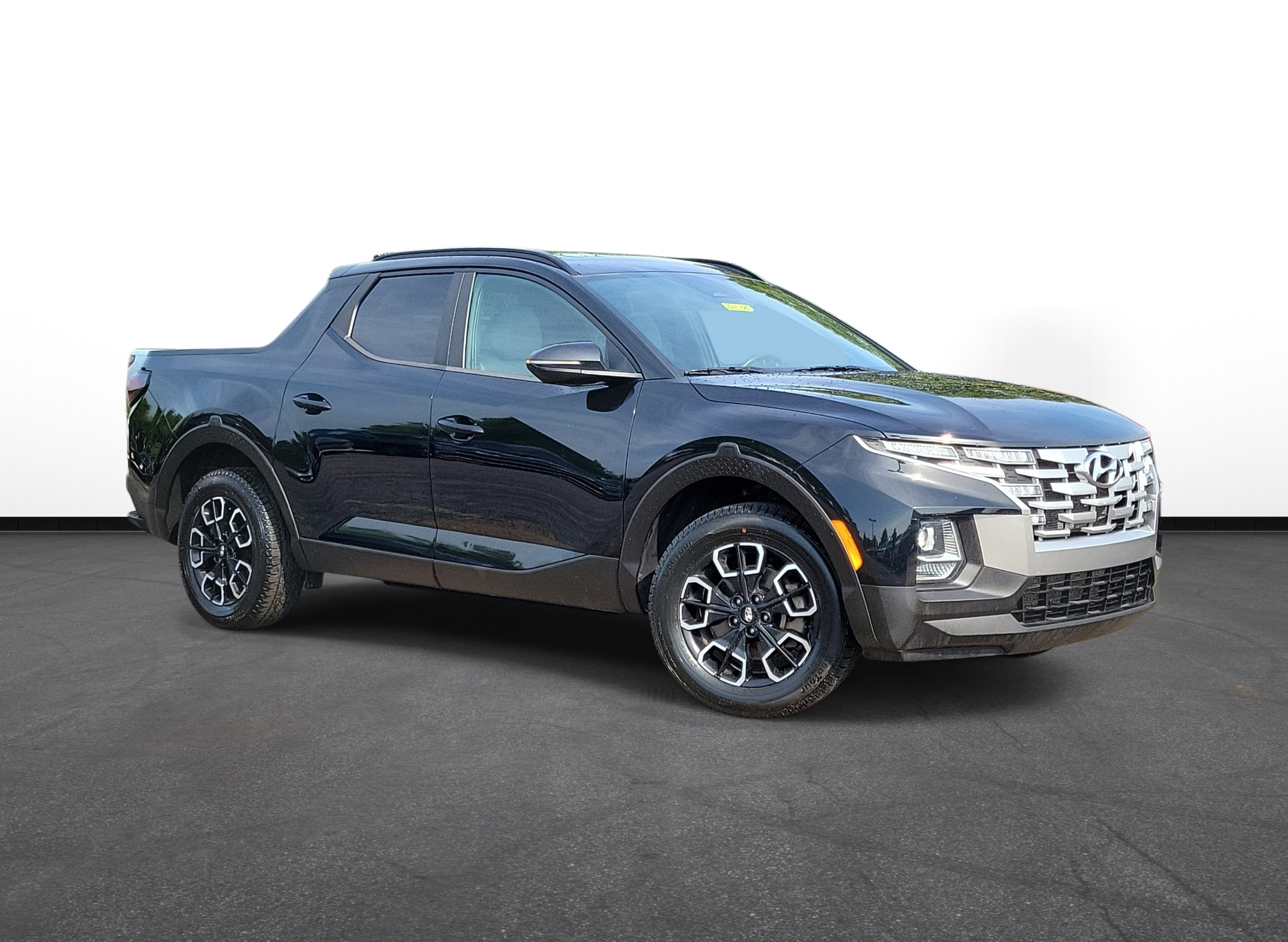 Used 2022 Hyundai Santa Cruz SEL w/ Activity Package AWD/4WD image 1