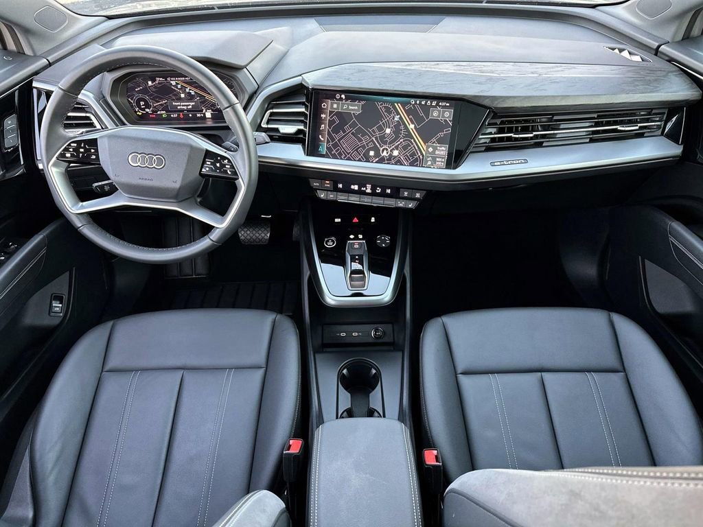 Used 2025 Audi Q4 e-tron Premium w/ Convenience Package image 29