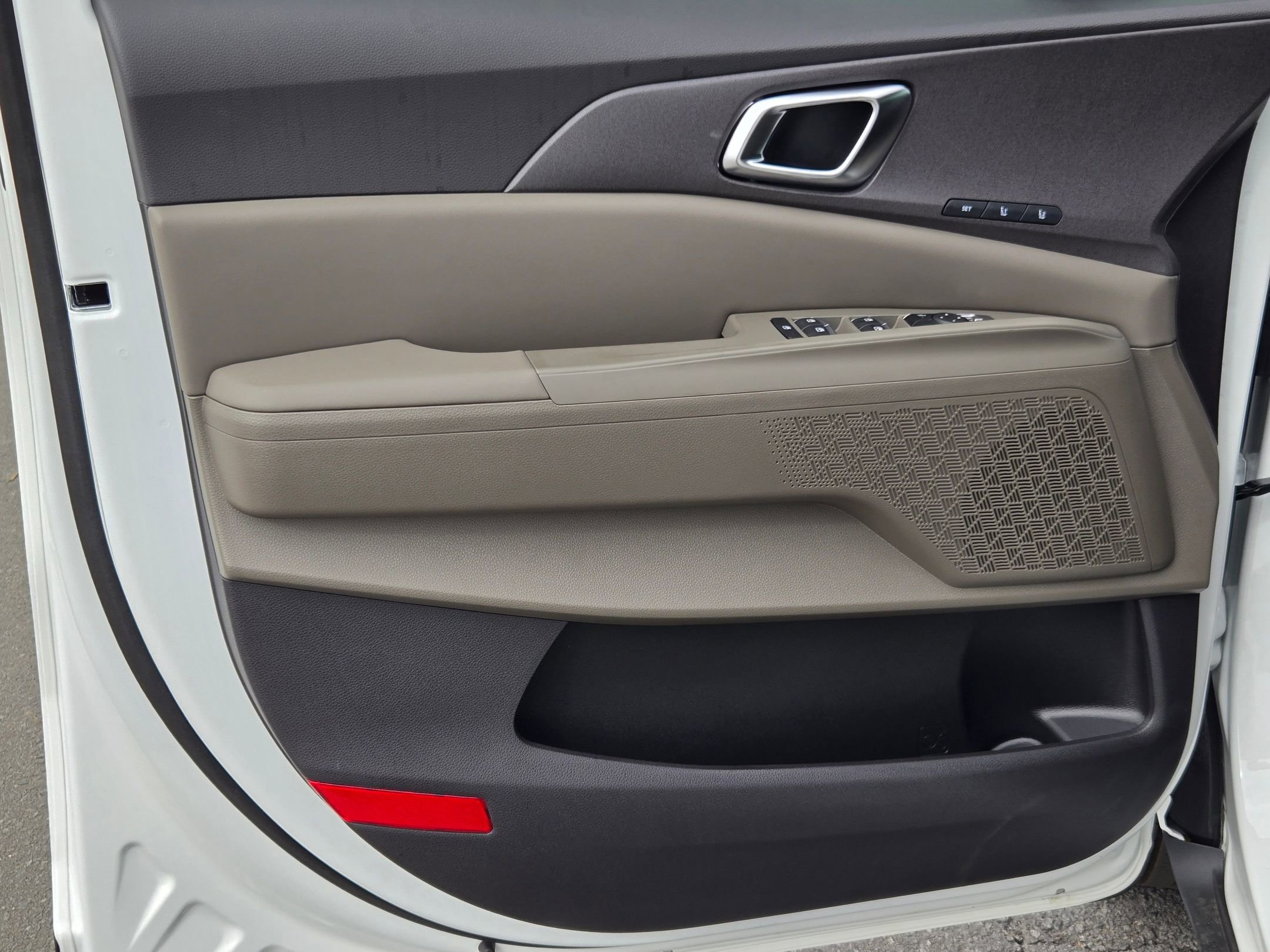 New 2026 Kia Carnival SX FWD image 20