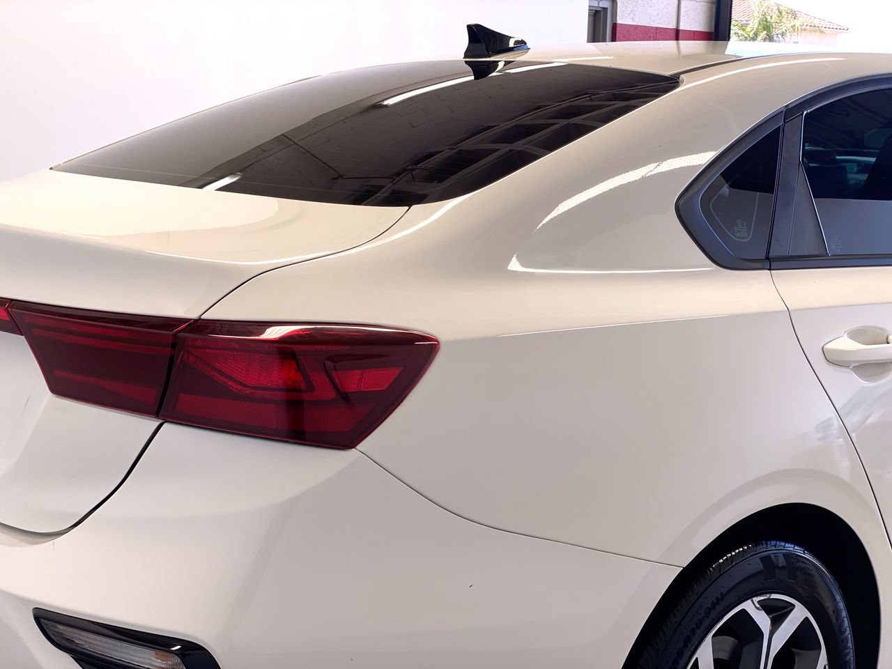Used 2020 Kia Forte LXS FWD image 10