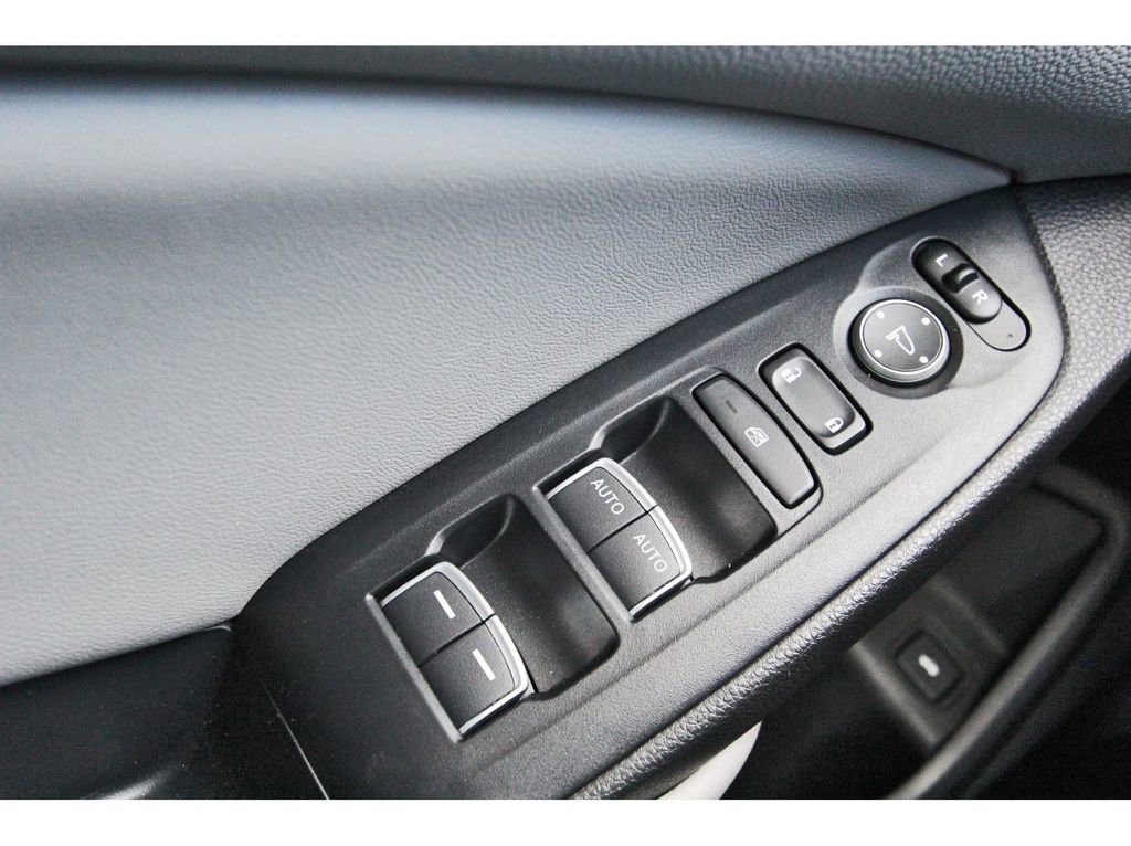 Used 2019 Honda Accord EX image 21