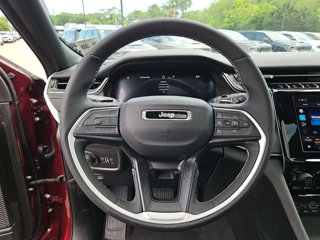 Certified 2025 Jeep Grand Cherokee L Altitude AWD/4WD image 19
