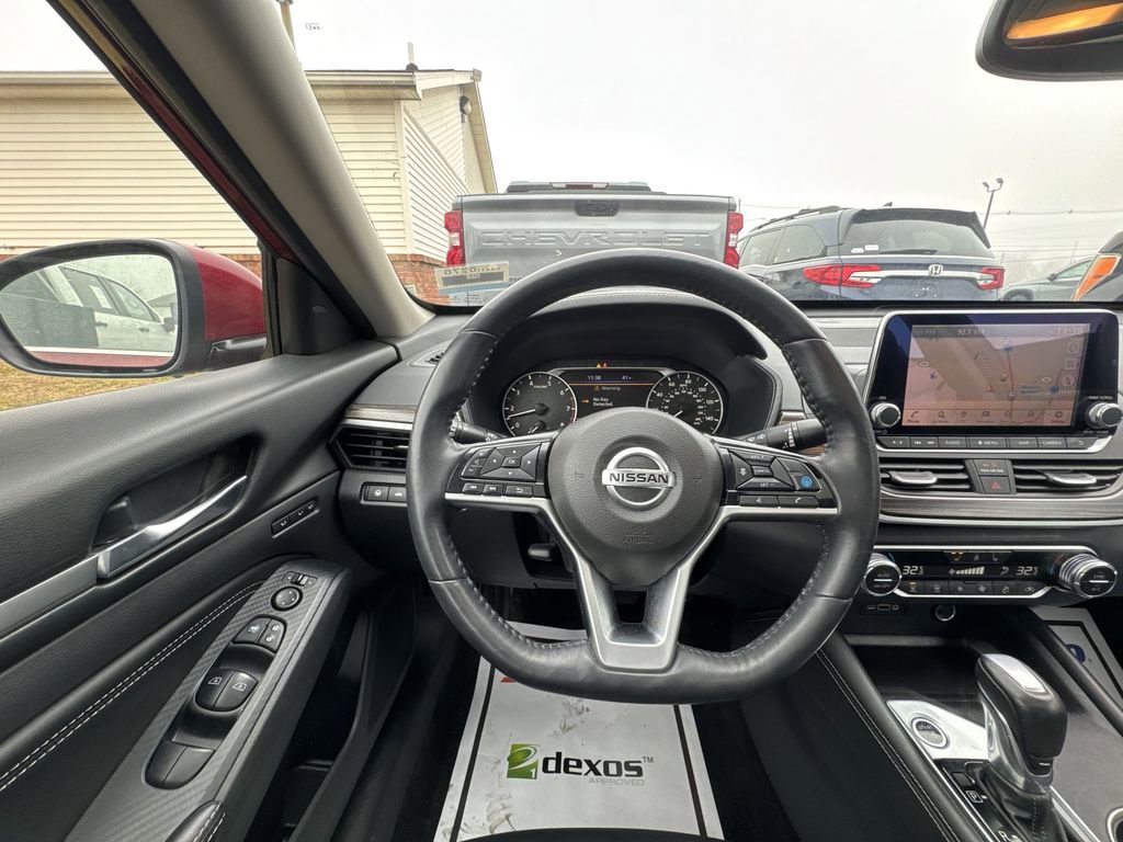 Used 2019 Nissan Altima 2.5 Platinum image 6