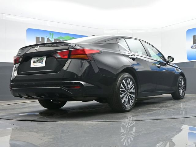 Used 2025 Nissan Altima 2.5 SV FWD image 20