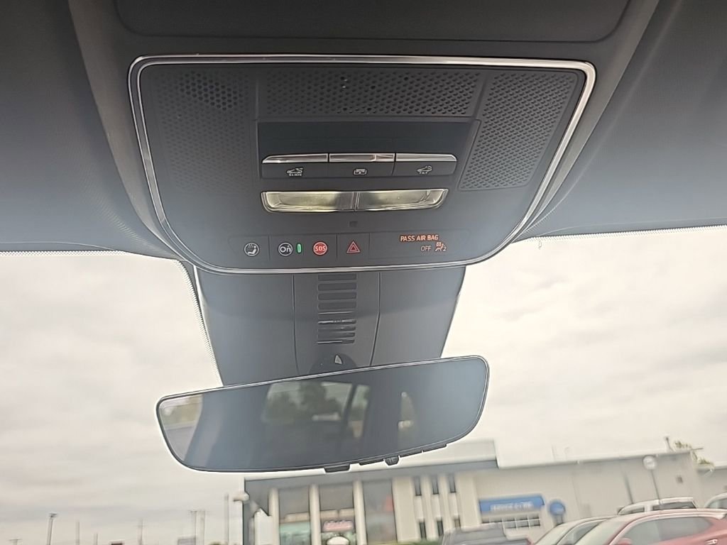 Used 2025 Buick Enclave Avenir w/ Super Cruise Package image 26