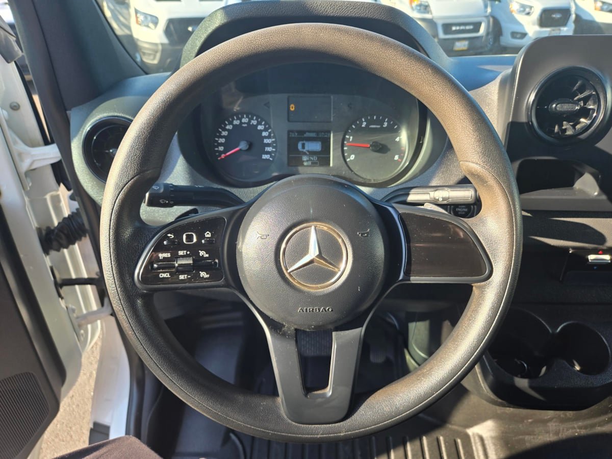 Used 2019 Mercedes-Benz Sprinter 4x4 170 image 26