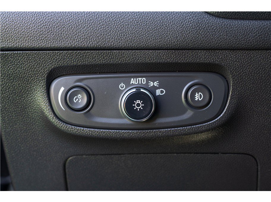 Used 2023 Buick Encore GX Select w/ Sport Touring Package FWD image 26